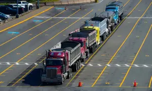 Transport a spedycja: Zrozum różnice i wybierz idealną usługę