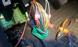 Jak podłączyć centralny zamek Opel Astra G? Pełny przewodnik DIY