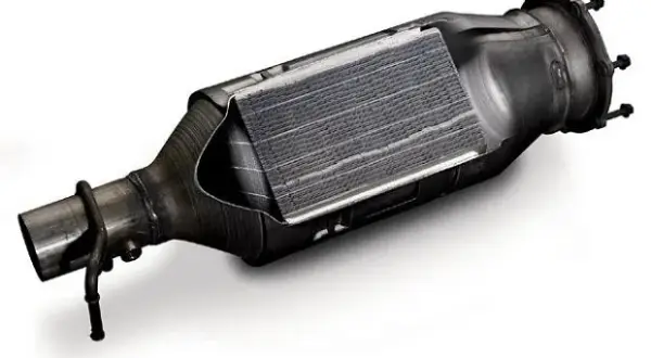 Jak wygląda DPF? Zobacz budowę, lokalizację i objawy uszkodzenia
