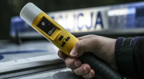 Alkomat świeczka: jak działa? Czy można mu zaufać?